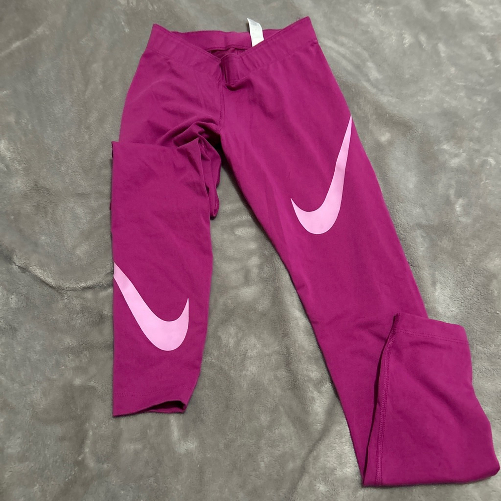 Women's Nike Magenta Pink Leggings XS